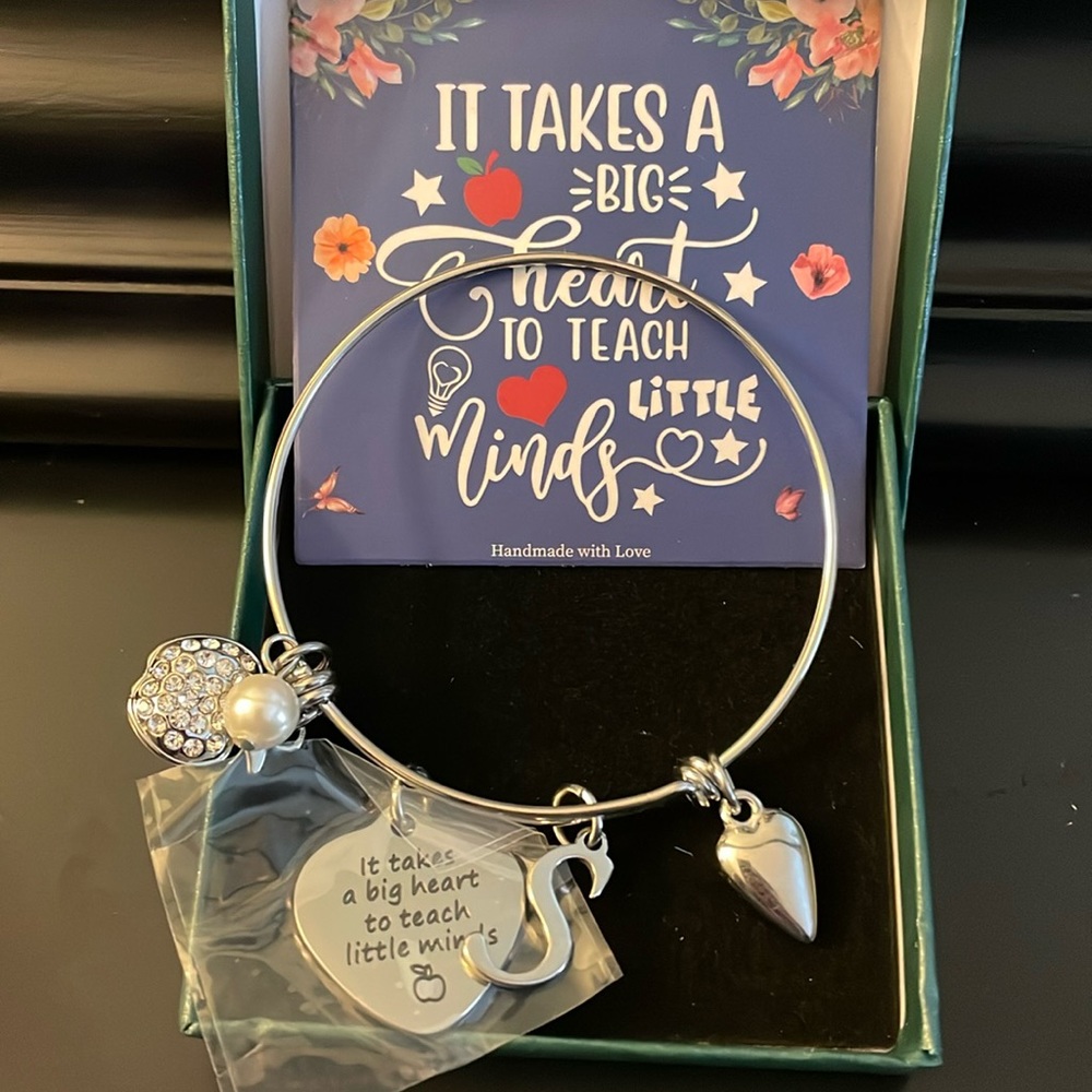 Teacher "S" Bracelet